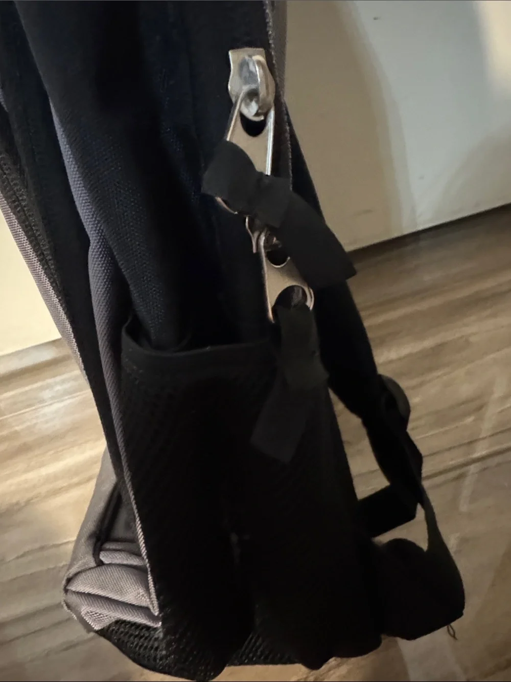 SilverSea Gray Black Men's Top Handle 3 zippered compartments Backpack